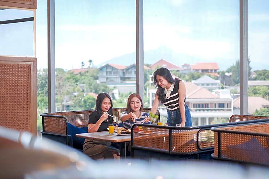 Grand Edge Hotel Semarang