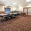 Quality Inn & Suites East Troy I-43
