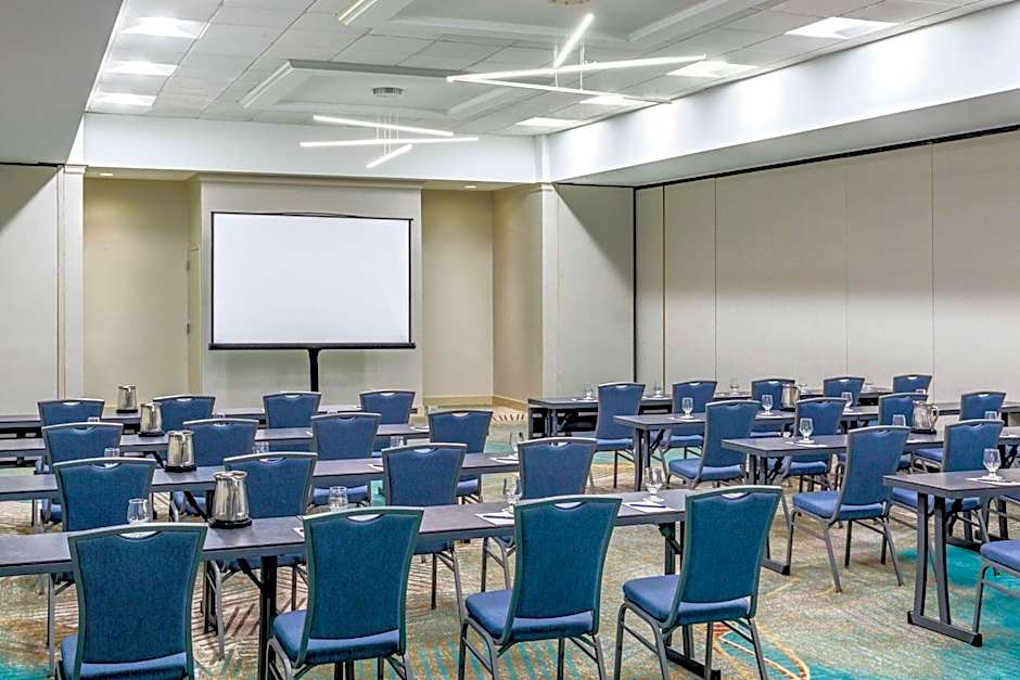 DoubleTree By Hilton Hotel Boston/Westborough