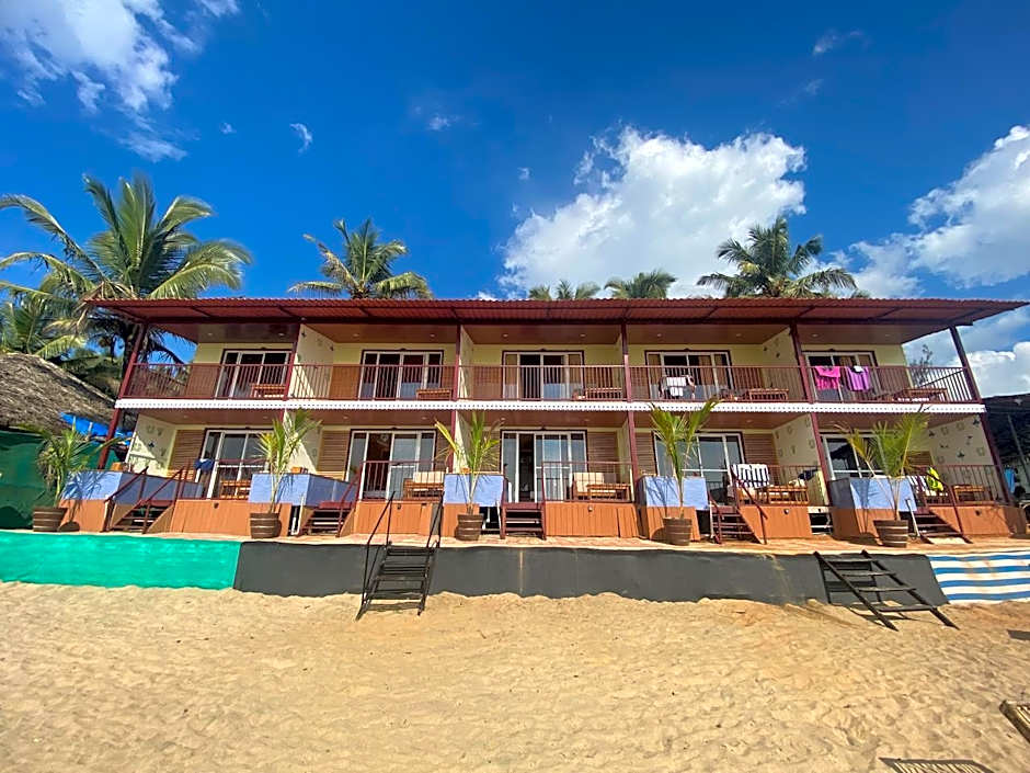 The Dreamland Beach Resort 