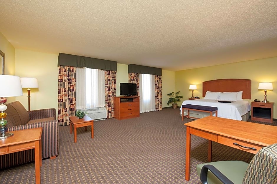 Hampton Inn By Hilton Macomb