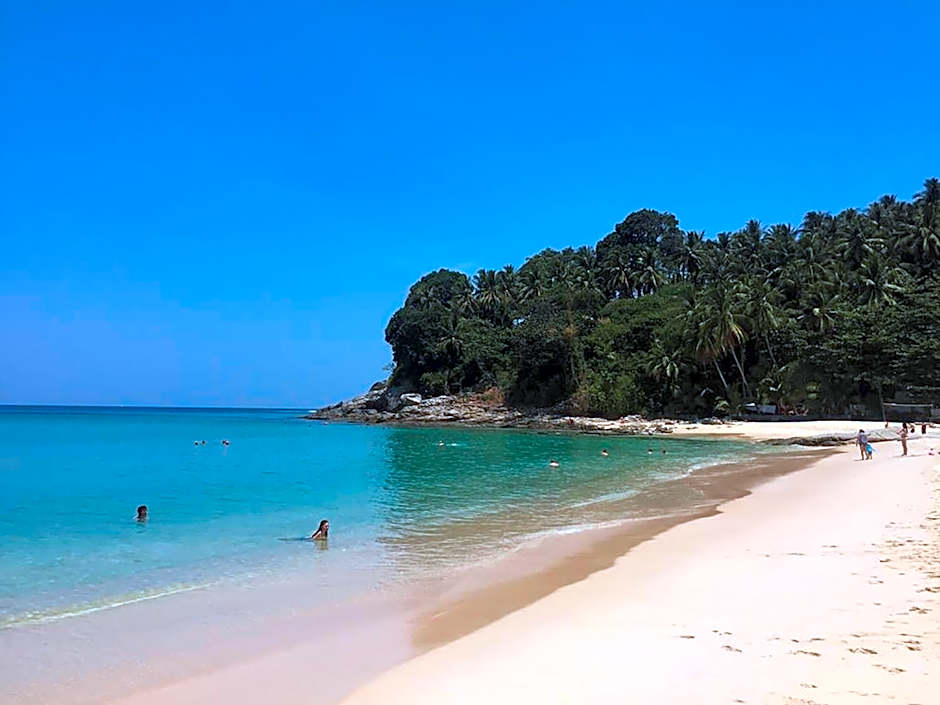 The Aristo by Holy Cow, 2-BR, 60 m2, pool view