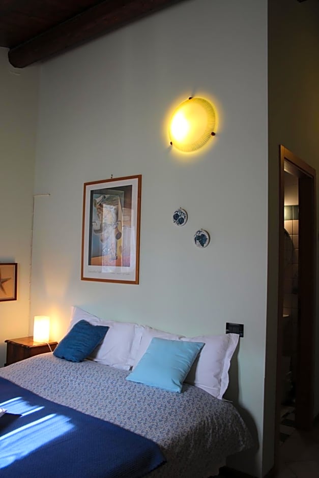 Casale Fontanile Bed and Breakfast