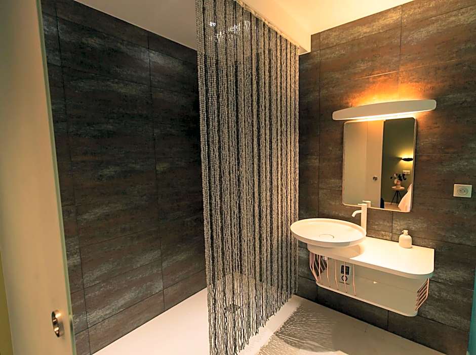 Eden Lodge Paris