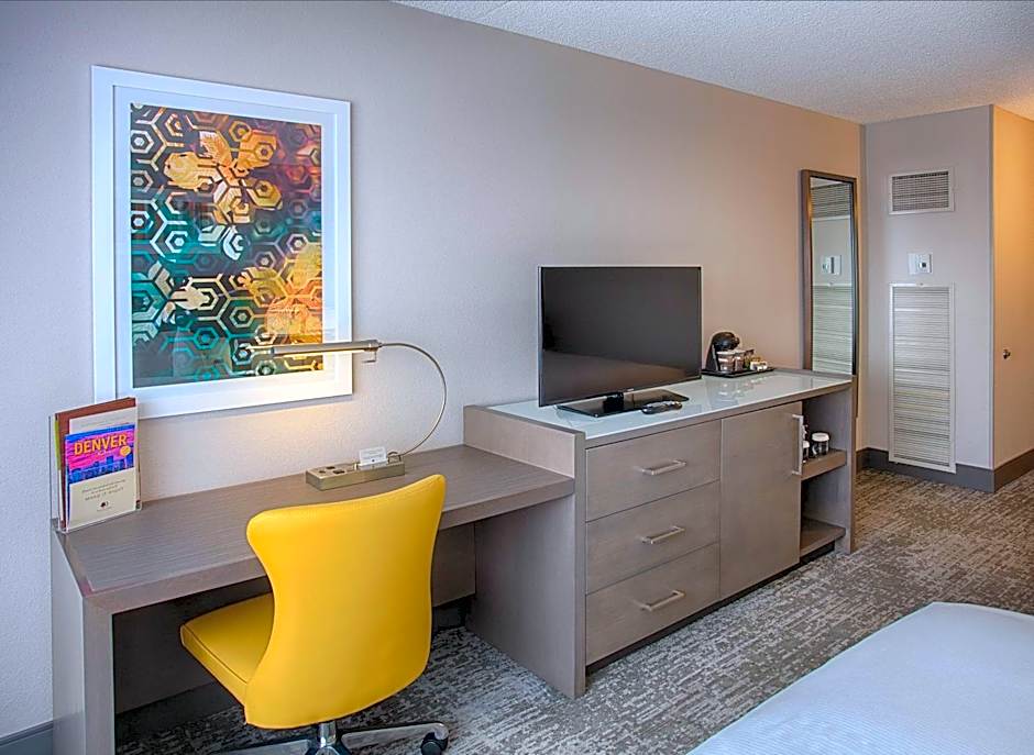 DoubleTree By Hilton Hotel Denver North