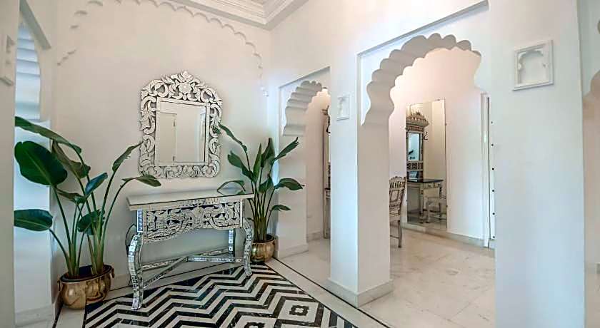 Jagat Niwas Palace Hotel