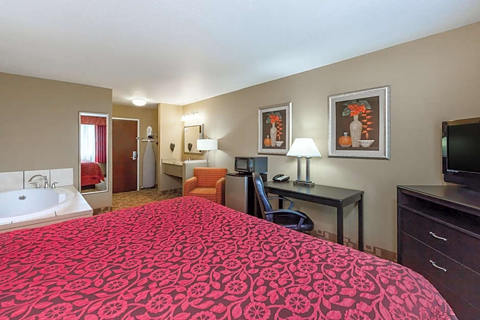 Days Inn by Wyndham Central City