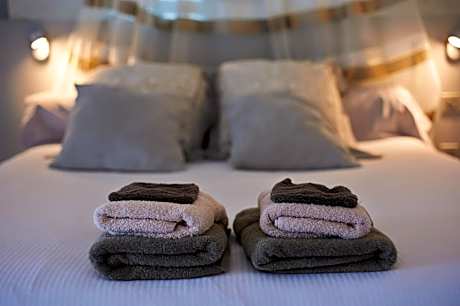 Troglodyte Suite Grand Troglo