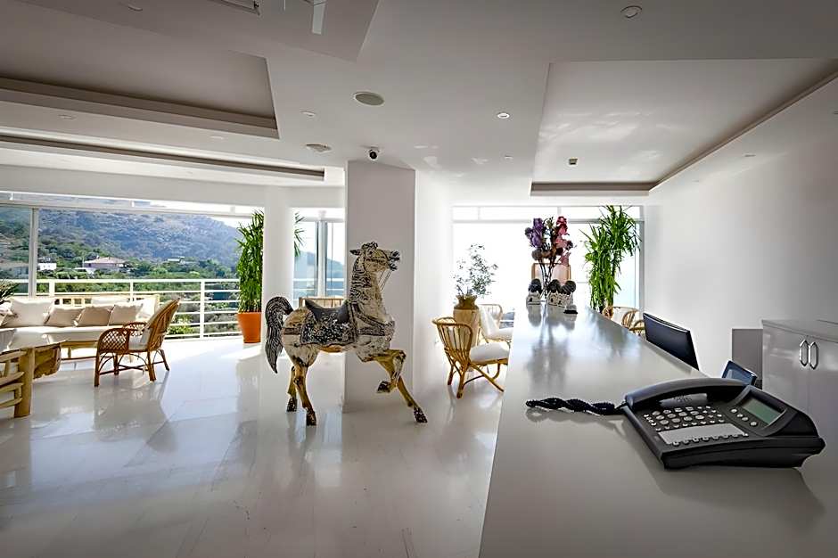 Highclere Hotel & Spa