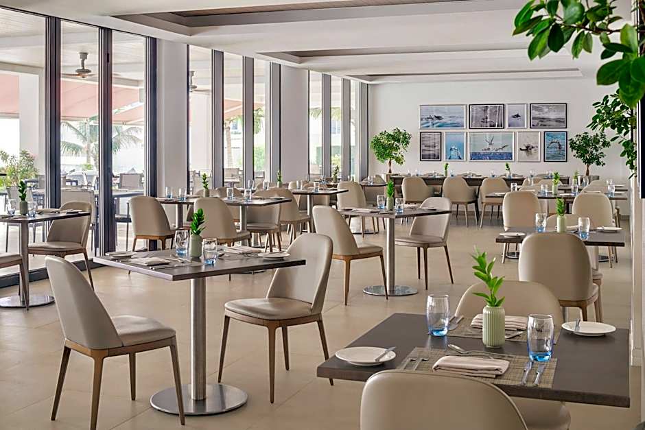 Crowne Plaza Muscat By IHG
