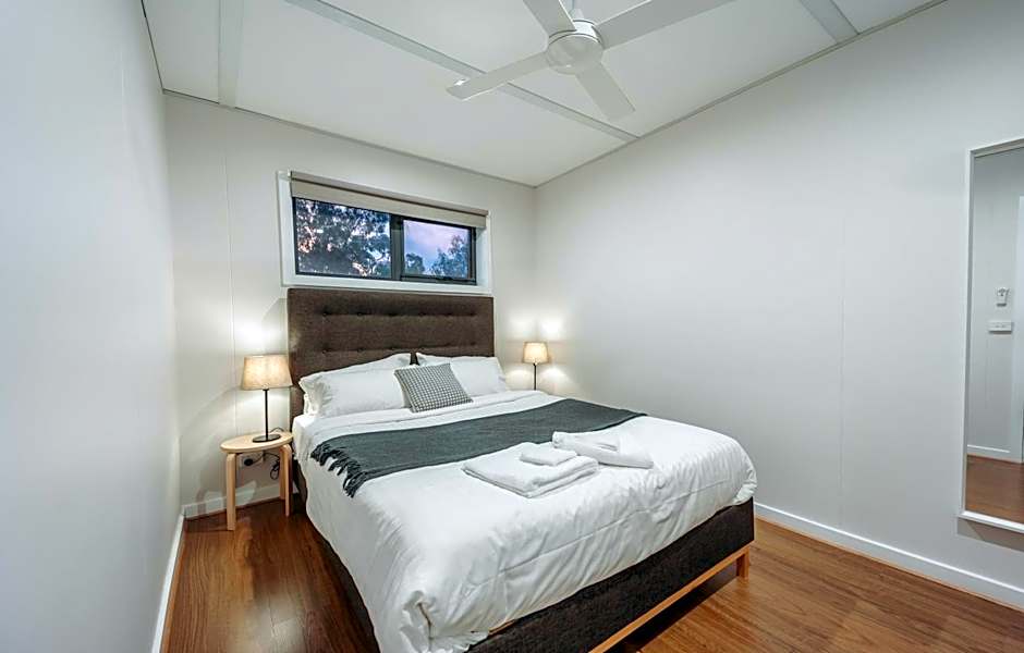 Vineyard Views at Shiraz Republic