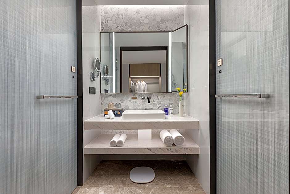 Voco Lianyungang Haizhou Bay By IHG