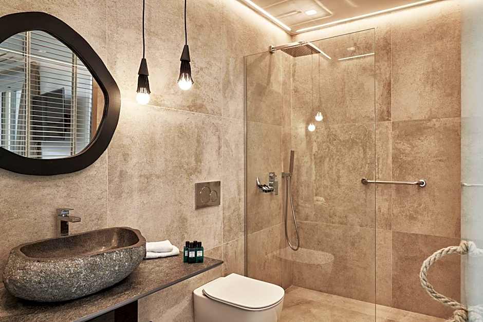 Volcano Luxury Suites Milos - Adults Only