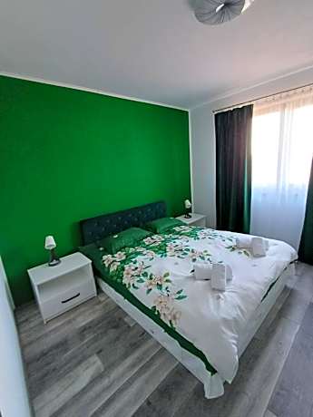 Two-Bedroom Apartment with Mountain View