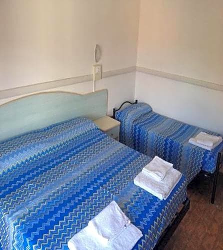 Hotel Carol