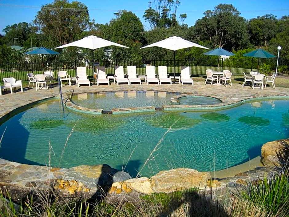 The Lakes Beachfront Holiday Park