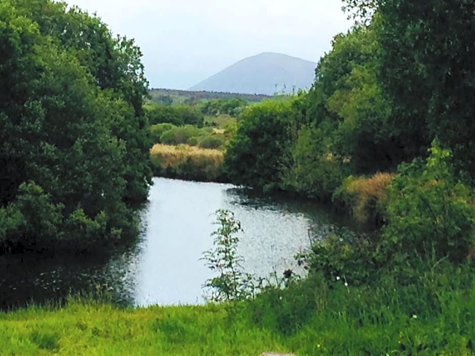 Hillcrest farmhouse Bed & Breakfast