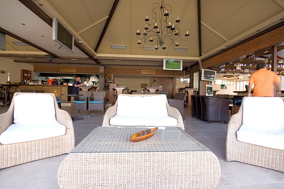 Anemi Studios & Apartments