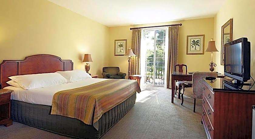 The Capri Inn
