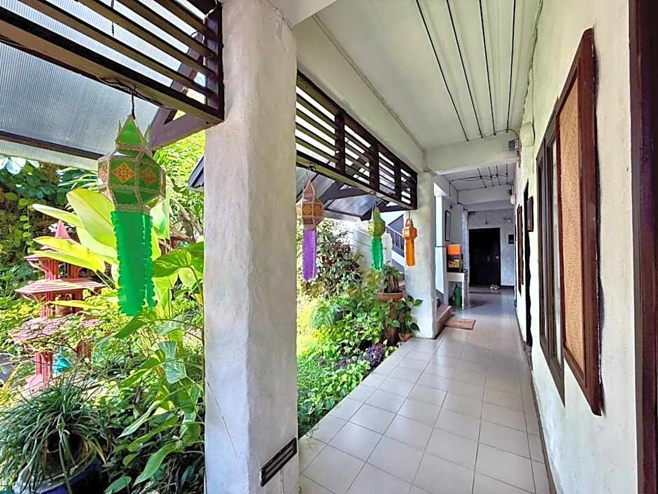 Baan Warabordee Hotel