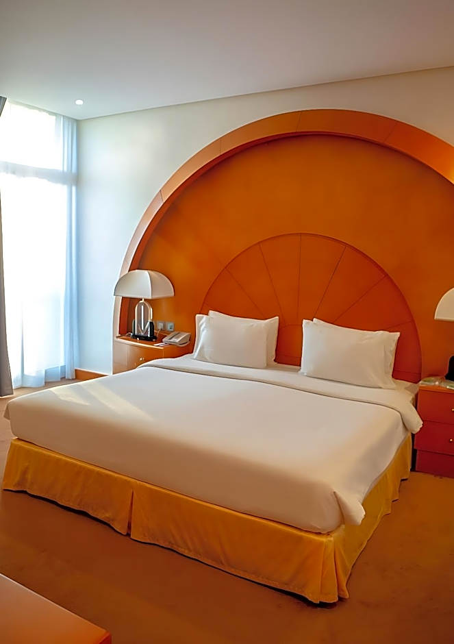 Oryx Grand Jebel Hafeet