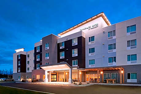 TownePlace Suites by Marriott Grand Rapids Airport