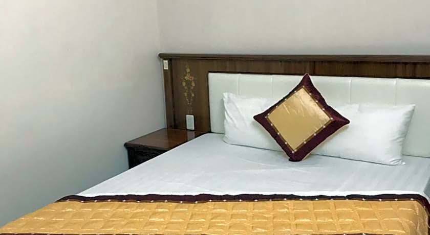 Binh Minh Riverside Hotel