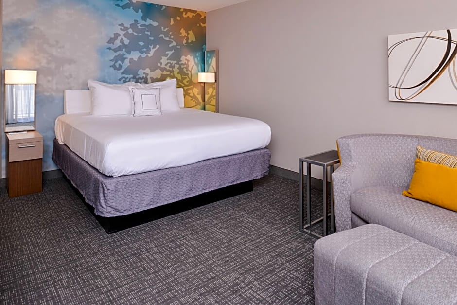 Courtyard by Marriott Milwaukee North/Brown Deer