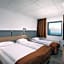 Hotel Cabin