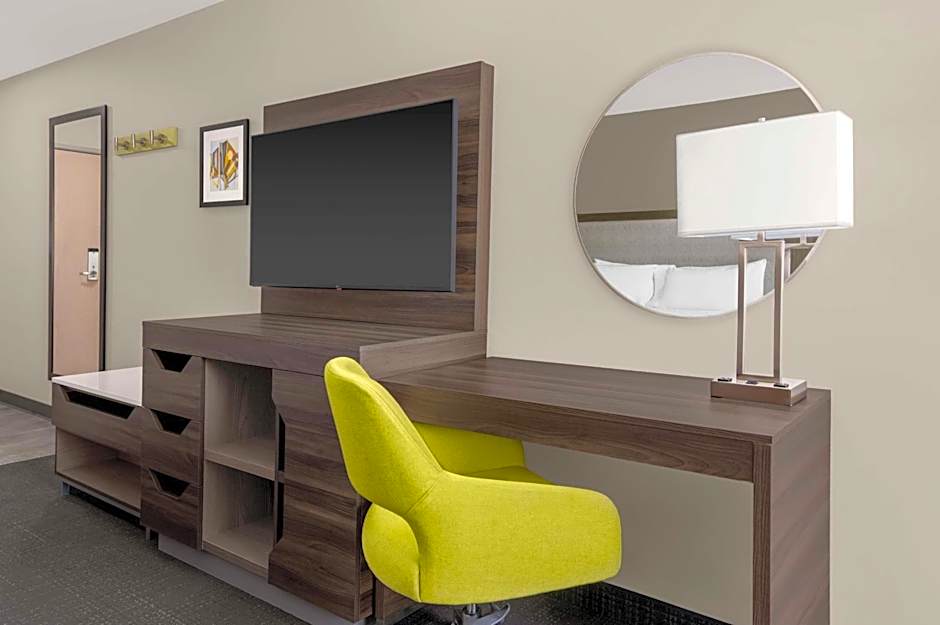 Hampton Inn By Hilton Olathe