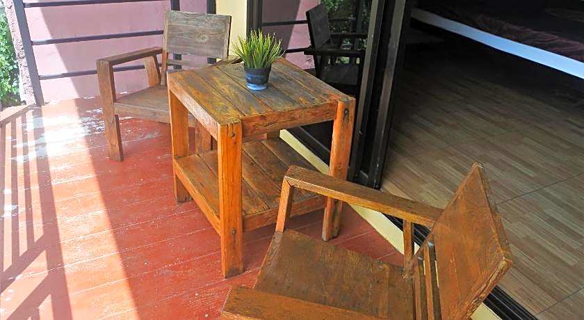 HI Karon Beach Hotel