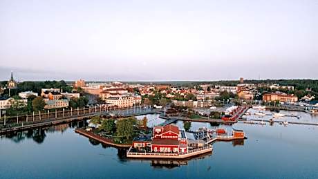 Badholmen Restaurang & Hotell