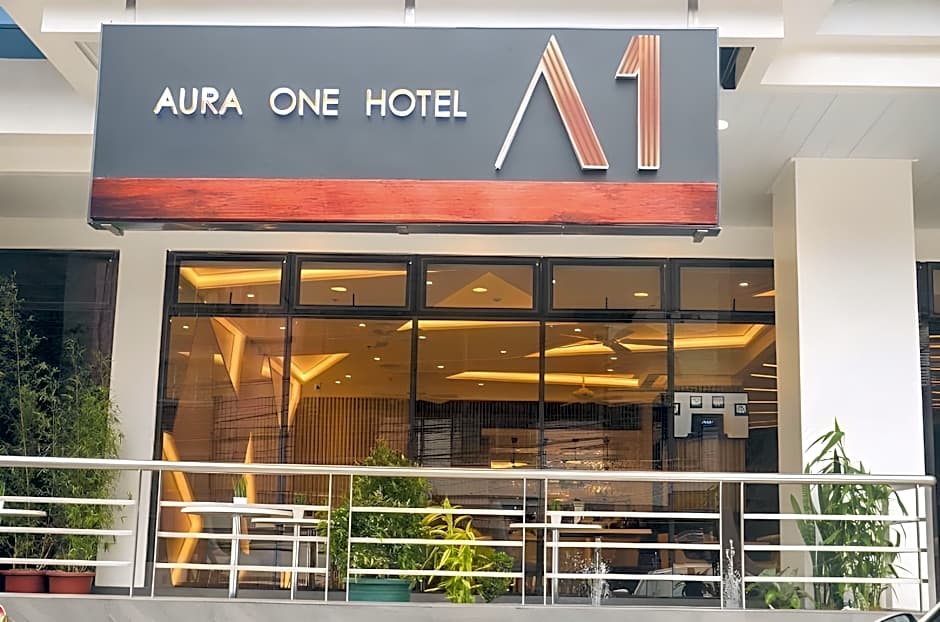 Aura One Hotel