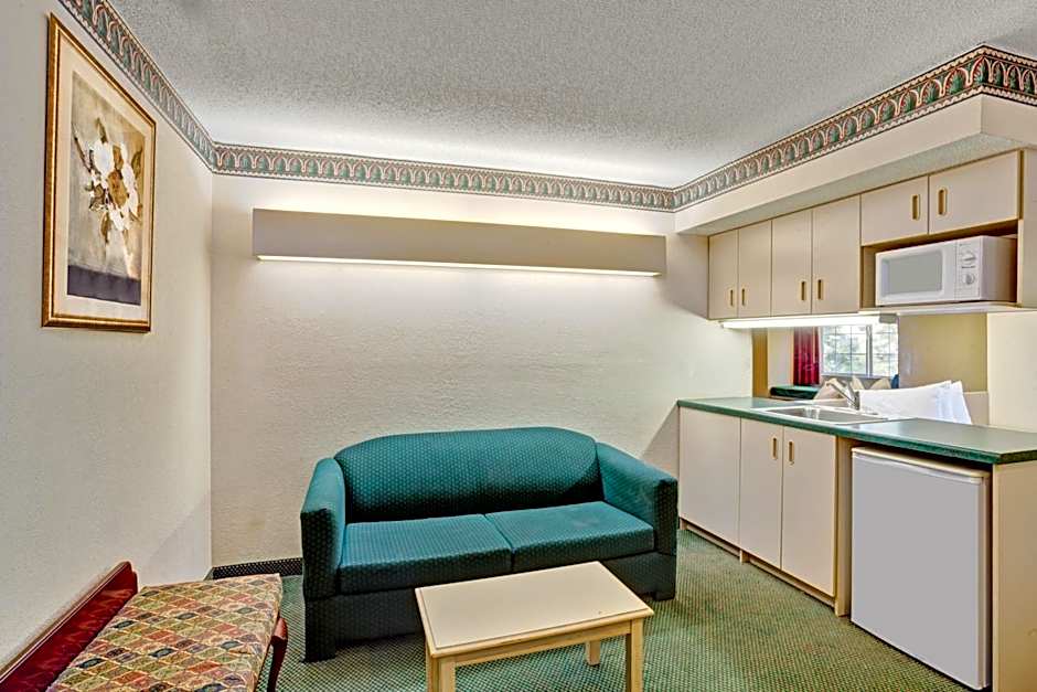 Stay Express inn and Suites Atlanta Union City