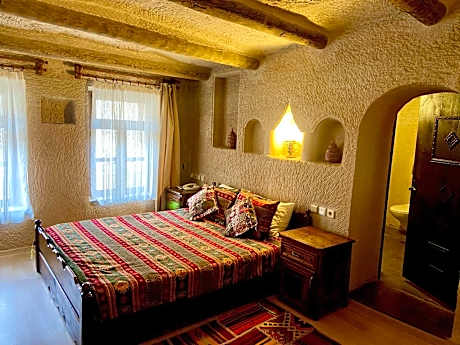 Deluxe Double Room with Bath