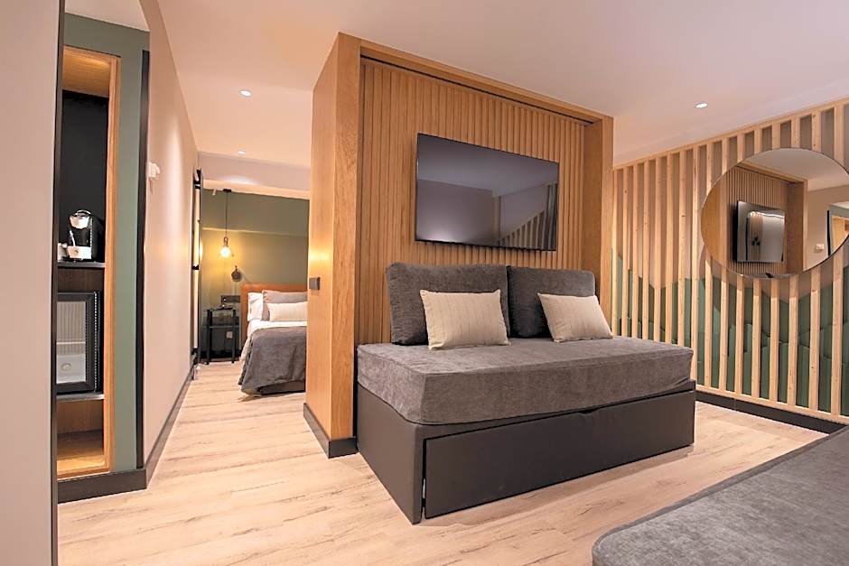 Photo 1 of 4 of Family Superior