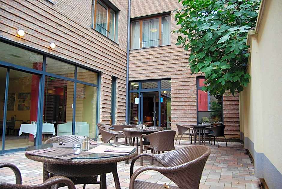 Hotel Regnum Residence