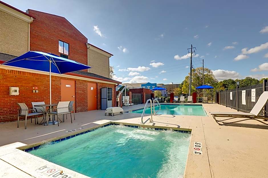 Holiday Inn Express Hotel & Suites- Gadsden By IHG