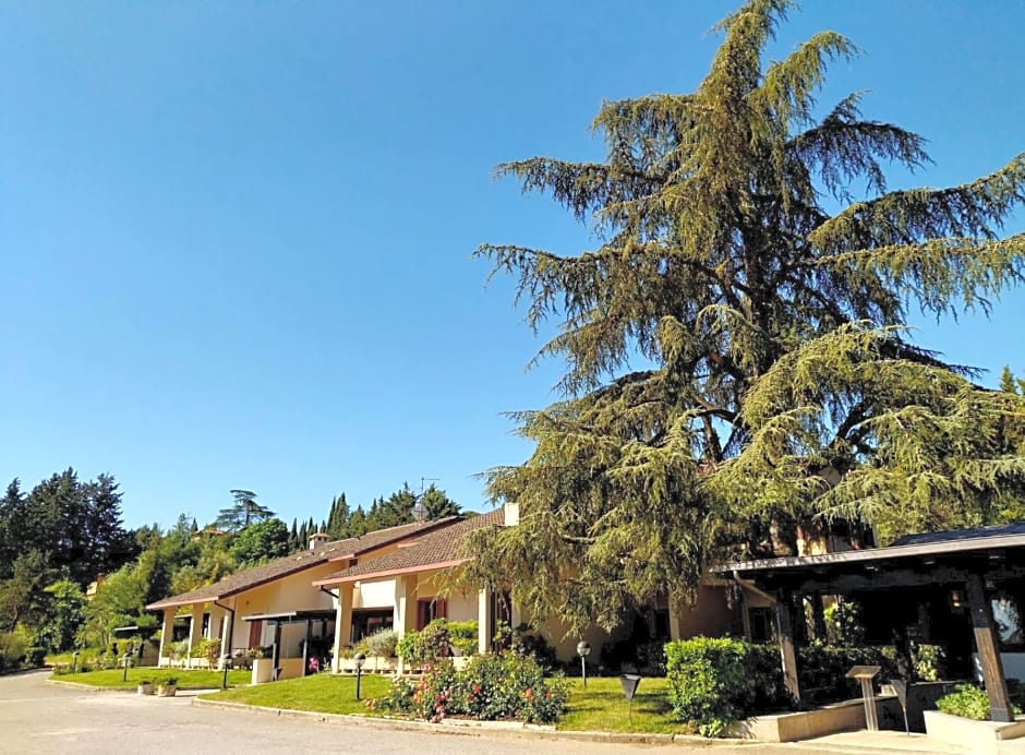 Montebello Park Hotel