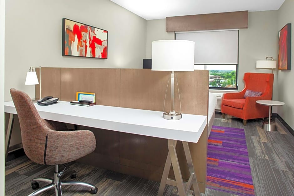 Hilton Garden Inn Charlotte Waverly