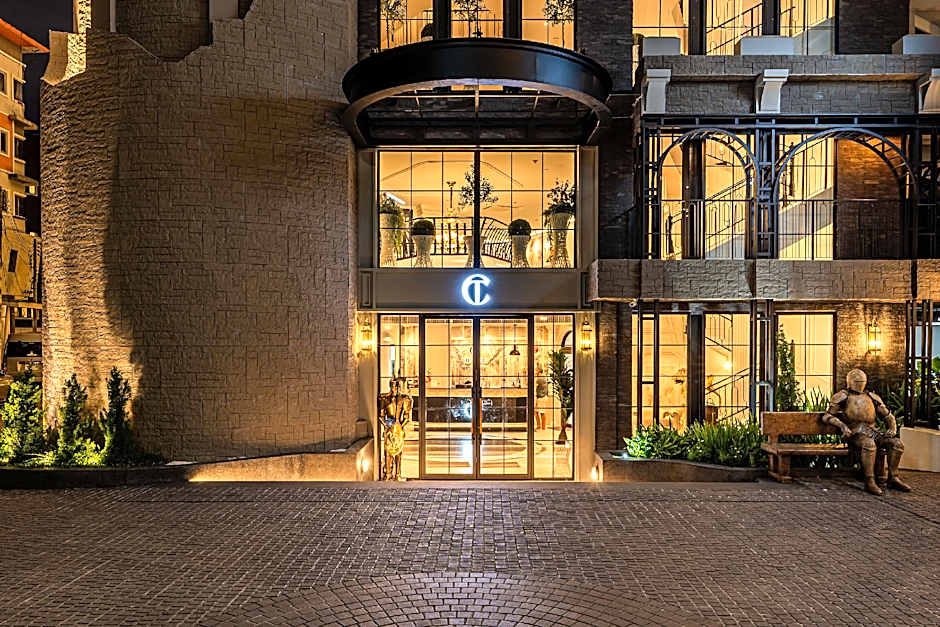 Chateau Du Village Patong