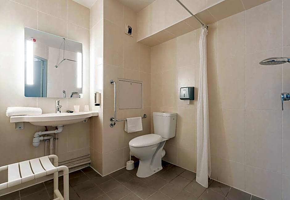 B&B HOTEL Douai Parc Des Expos Cuincy