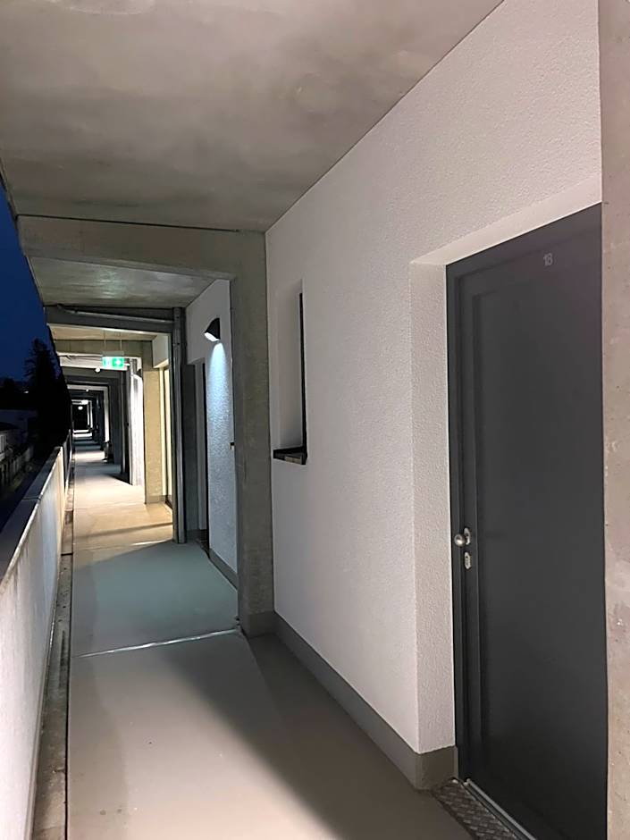 Longhouse Aparthotel