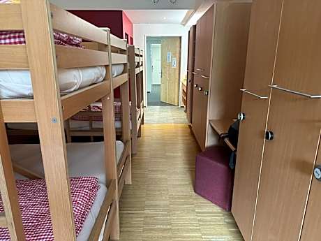 Mixed Dormitory Room