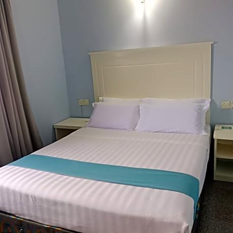 Standard Double with window