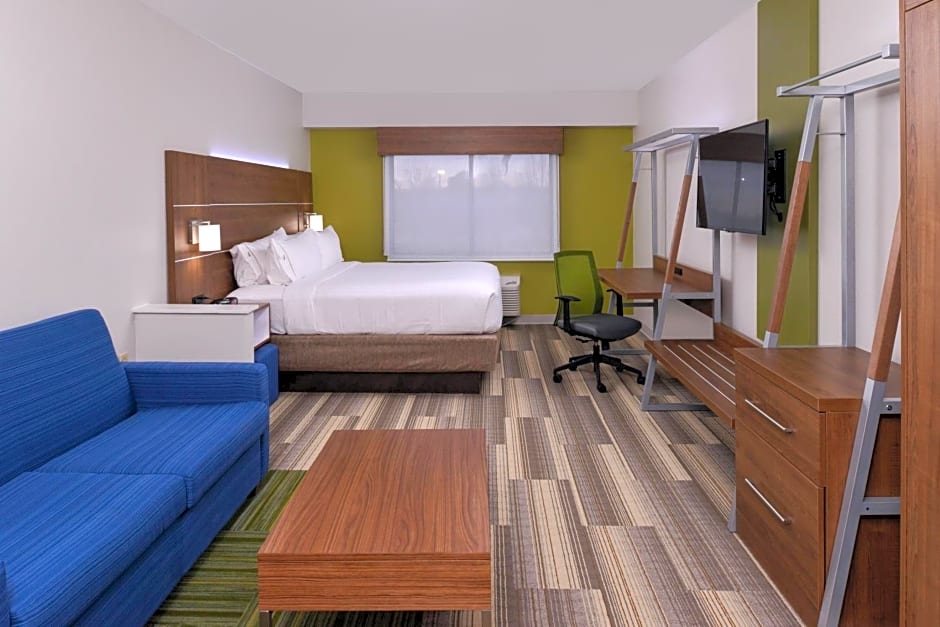 Holiday Inn Express & Suites Raleigh NE - Medical Ctr Area By IHG