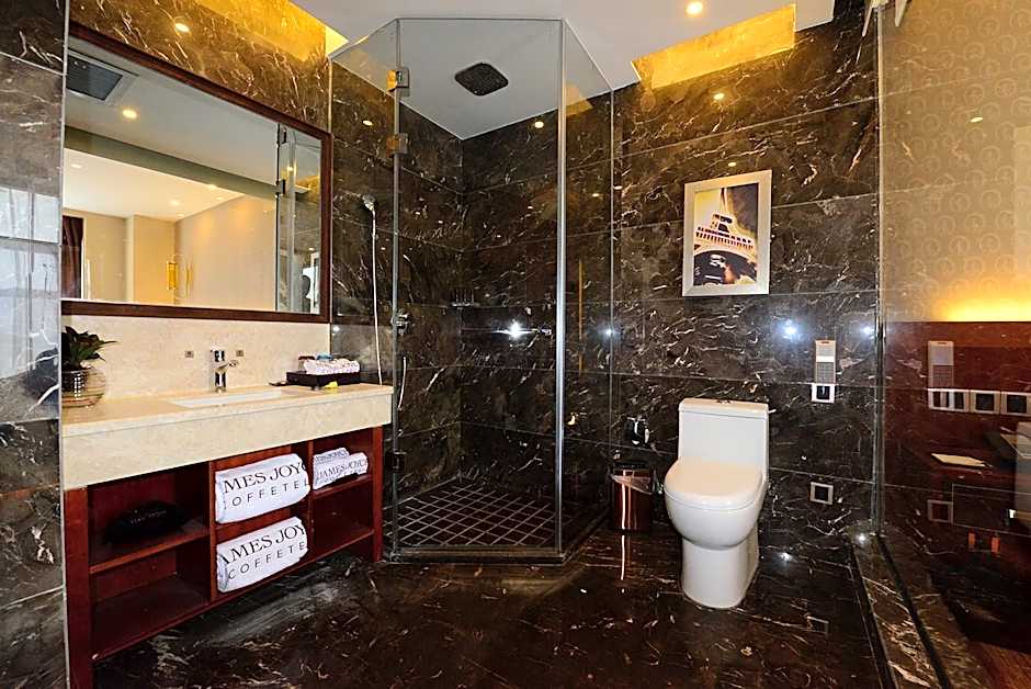 James Joyce Coffetel Golmud Huaxing Plaza Branch