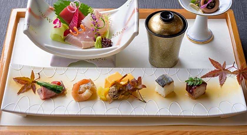 Toba Hotel International Shiojitei