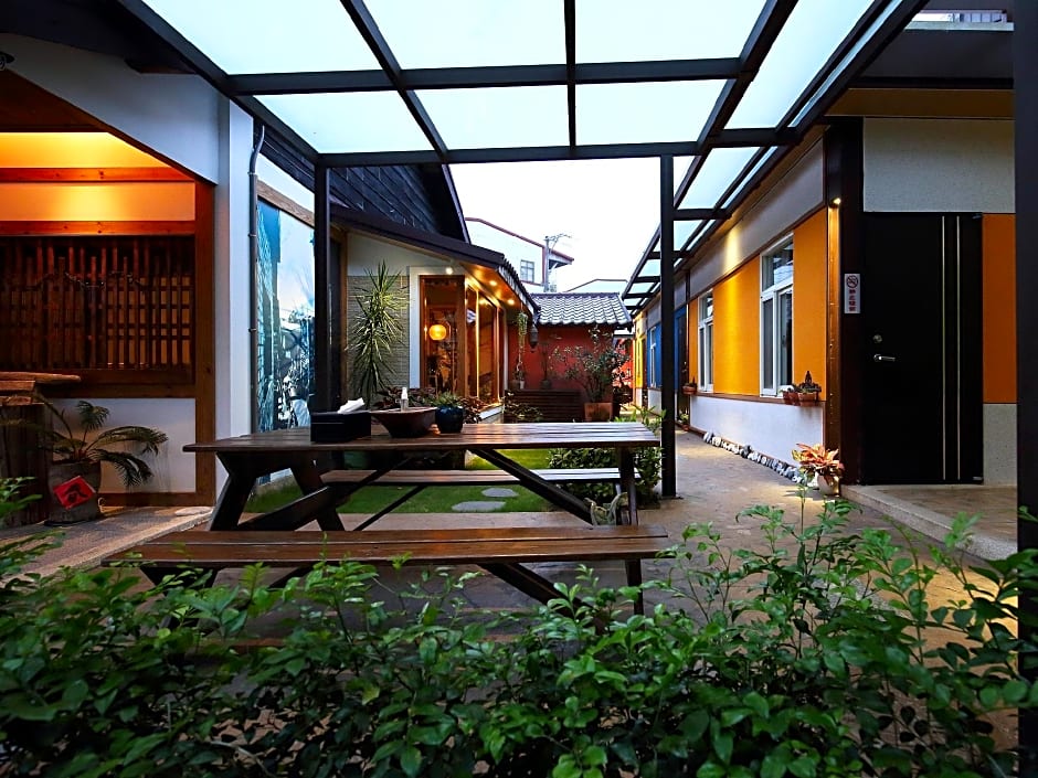 Jasmine Orange Bed and Breakfast