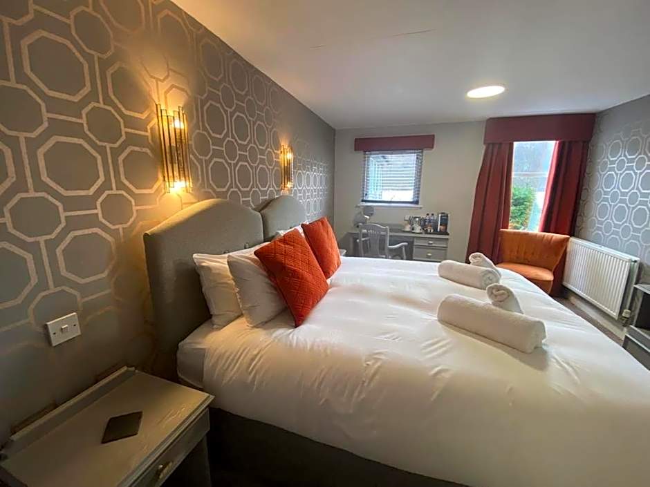 Achray House Restaurant with Rooms